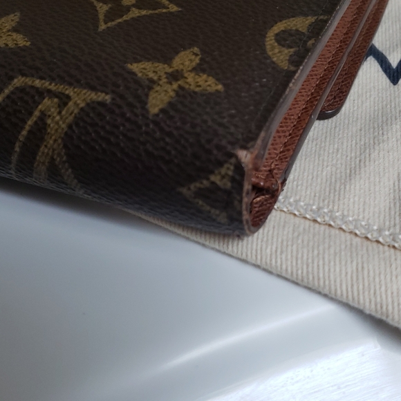 Authentic Louis Vuitton Porte Tresor Etui Papiers - Picture 10 of 13